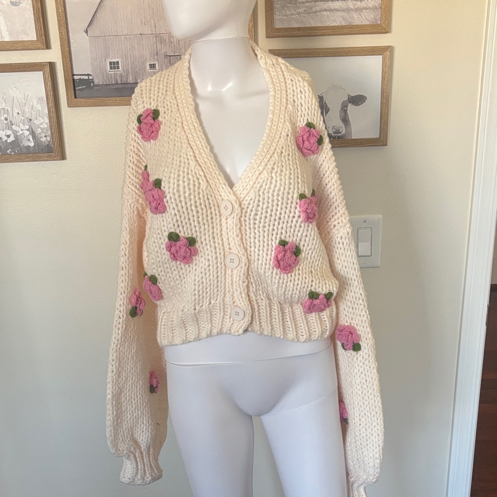 Pretty Garbage Cream Knit Sweater with Sweetheart Flowers